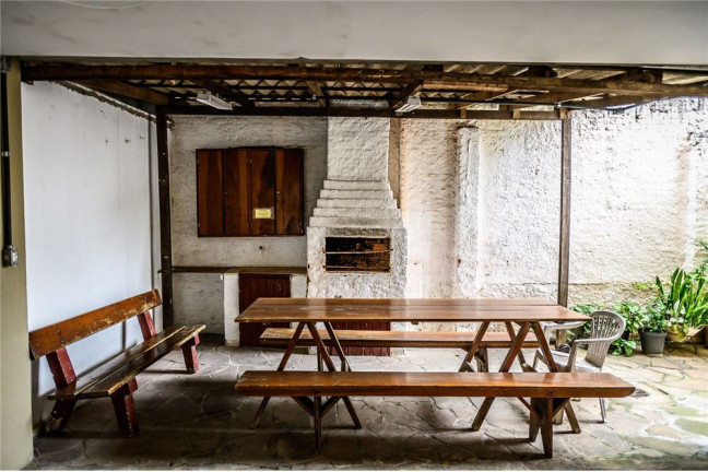 Imagem Imóvel com 1 Quarto à Venda, em Menino Deus - Porto Alegre Imagem Imóvel com 1 Quarto à Venda, em Menino Deus - Porto Alegre