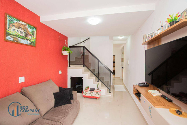 Imagem Sobrado com 3 Quartos à Venda, 126 m² em Orfãs - Ponta Grossa Imagem Sobrado com 3 Quartos à Venda, 126 m² em Orfãs - Ponta Grossa