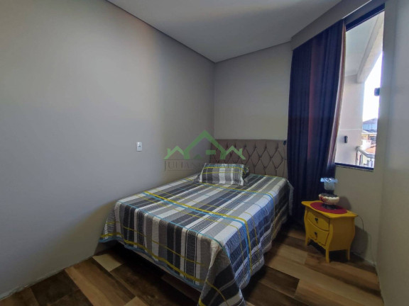 Imagem Casa com 4 Quartos à Venda, 144 m² em Centro - Balneário Barra Do Sul
