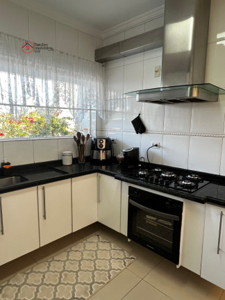 Imagem Sobrado com 4 Quartos à Venda, 350 m² em Sítio Da Figueira - São Paulo Imagem Sobrado com 4 Quartos à Venda, 350 m² em Sítio Da Figueira - São Paulo