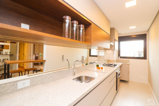 Imagem Apartamento com 2 Quartos à Venda, 69 m² em Cristo Redentor - Porto Alegre Imagem Apartamento com 2 Quartos à Venda, 69 m² em Cristo Redentor - Porto Alegre