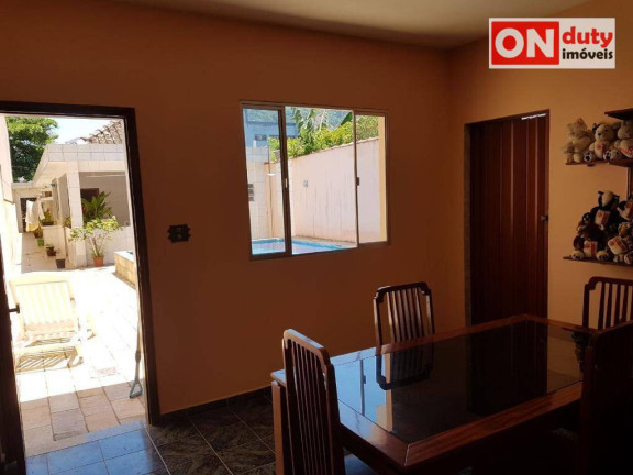 Imagem Casa com 3 Quartos à Venda, 229 m² em Marapé - Santos Imagem Casa com 3 Quartos à Venda, 229 m² em Marapé - Santos