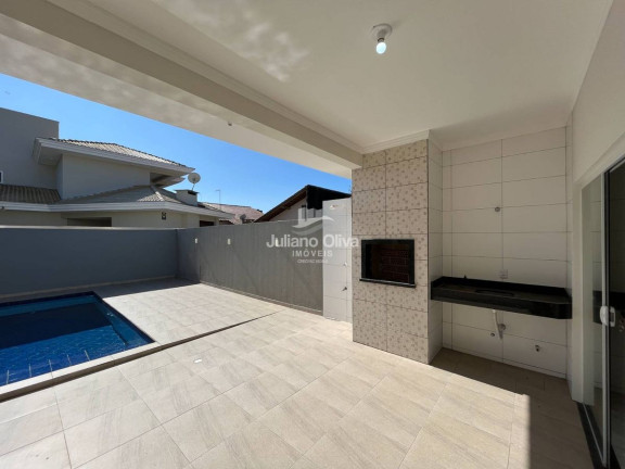 Imagem Casa com 3 Quartos à Venda, 90 m² em Barra Do Sai - Itapoá