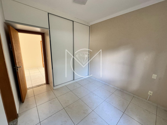 Imagem Casa com 5 Quartos à Venda, 350 m² em Clube Dos 200 - Esmeraldas
