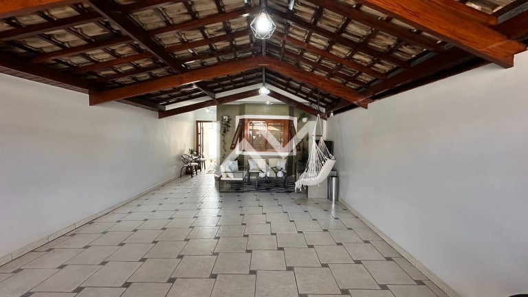 Imagem Sobrado com 4 Quartos à Venda, 220 m² em Jardim Santa Clara - Guarulhos Imagem Sobrado com 4 Quartos à Venda, 220 m² em Jardim Santa Clara - Guarulhos