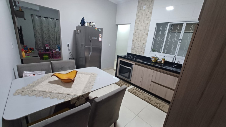 Imagem Casa com 2 Quartos à Venda, 92 m² em Jardim Alto Da Colina - Araras Imagem Casa com 2 Quartos à Venda, 92 m² em Jardim Alto Da Colina - Araras