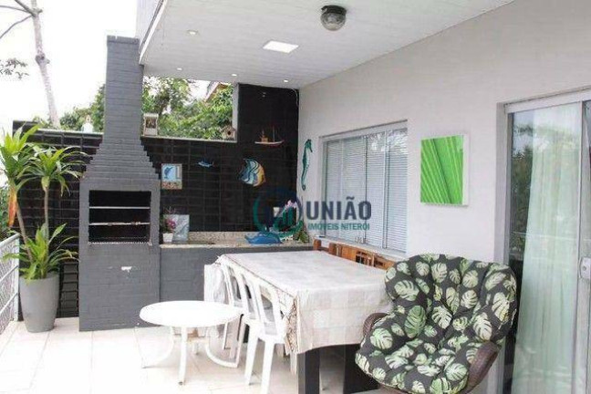 Imagem Casa com 4 Quartos à Venda, 240 m² em São Francisco - Niterói
