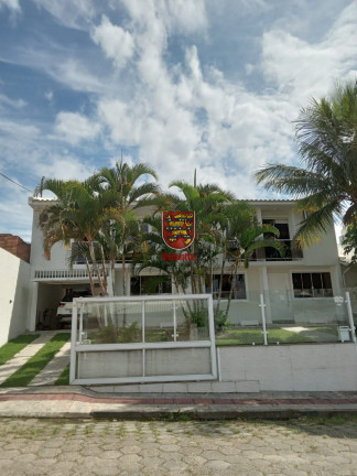 Imagem Casa com 4 Quartos à Venda, 444 m² em Capoeiras - Florianópolis Imagem Casa com 4 Quartos à Venda, 444 m² em Capoeiras - Florianópolis