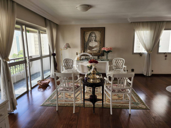 Imagem Apartamento com 3 Quartos à Venda, 198 m² em Moema - São Paulo