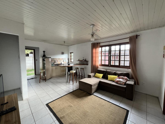 Imagem Casa com 3 Quartos à Venda, 100 m² em São João Do Rio Vermelho - Florianópolis Imagem Casa com 3 Quartos à Venda, 100 m² em São João Do Rio Vermelho - Florianópolis