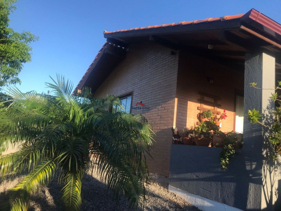 Imagem Casa com 5 Quartos à Venda, 450 m² em São João Do Rio Vermelho - Florianópolis Imagem Casa com 5 Quartos à Venda, 450 m² em São João Do Rio Vermelho - Florianópolis