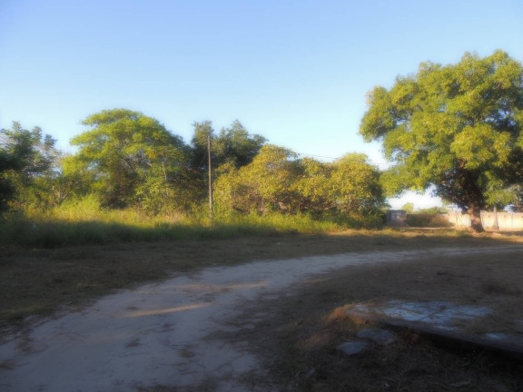 Imagem Terreno à Venda, 13 m² em Camará - Aquiraz