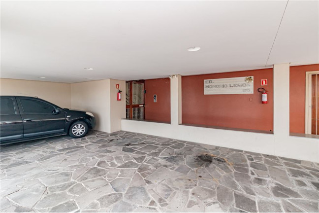 Imagem Apartamento com 1 Quarto à Venda, 39 m² em Passo Da Areia - Porto Alegre Imagem Apartamento com 1 Quarto à Venda, 39 m² em Passo Da Areia - Porto Alegre