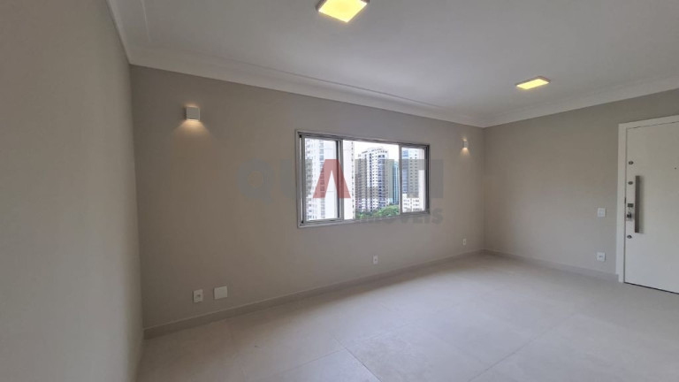 Imagem Apartamento com 3 Quartos à Venda, 86 m² em Moema - São Paulo
