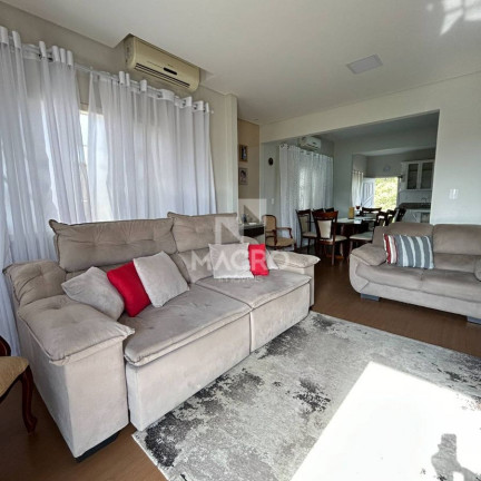 Imagem Casa com 3 Quartos à Venda, 193 m² em Amizade - Jaraguá Do Sul Imagem Casa com 3 Quartos à Venda, 193 m² em Amizade - Jaraguá Do Sul