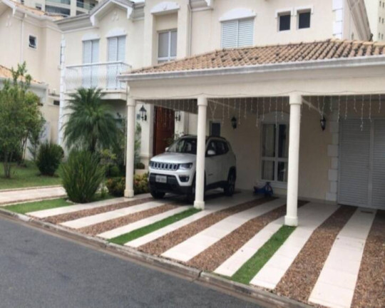 Imagem Casa com 5 Quartos à Venda, 520 m² em Tamboré - Santana De Parnaíba Imagem Casa com 5 Quartos à Venda, 520 m² em Tamboré - Santana De Parnaíba