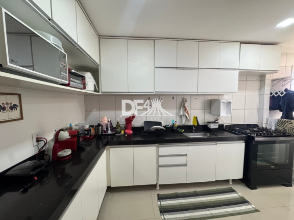Imagem Imóvel com 4 Quartos à Venda, 100 m² em Guará Ii - Brasília Imagem Imóvel com 4 Quartos à Venda, 100 m² em Guará Ii - Brasília