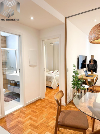 Imagem Imóvel com 1 Quarto à Venda, 43 m² em Ipanema - Rio De Janeiro Imagem Imóvel com 1 Quarto à Venda, 43 m² em Ipanema - Rio De Janeiro