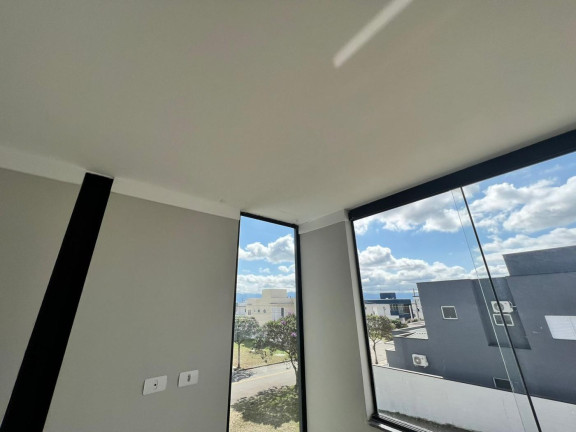 Imagem Casa com 4 Quartos à Venda, 310 m² em Piracangaguá - Taubaté