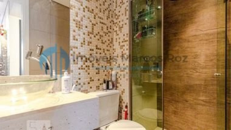 Imagem Apartamento com 3 Quartos à Venda, 74 m² em Jardim Tupanci - Barueri