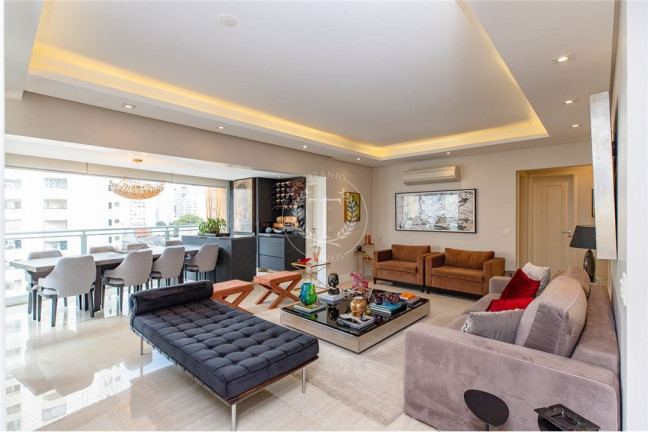 Imagem Apartamento com 3 Quartos à Venda, 187 m² em Moema - São Paulo Imagem Apartamento com 3 Quartos à Venda, 187 m² em Moema - São Paulo