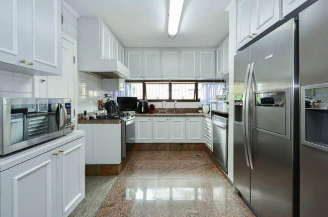 Imagem Apartamento com 3 Quartos à Venda, 230 m² em Pacaembu - São Paulo Imagem Apartamento com 3 Quartos à Venda, 230 m² em Pacaembu - São Paulo