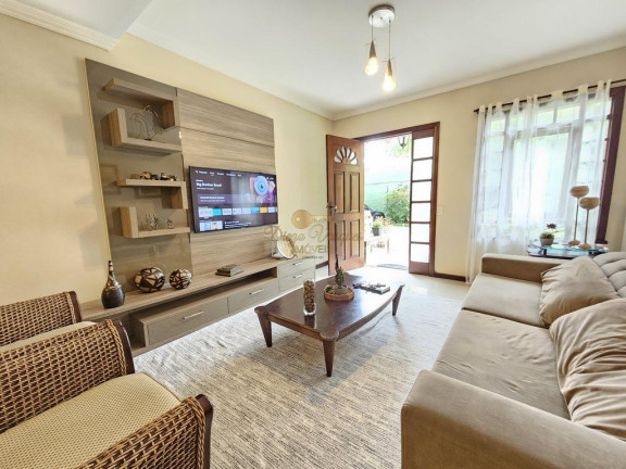 Imagem Casa com 3 Quartos à Venda, 120 m² em Quebra Frascos - Teresópolis Imagem Casa com 3 Quartos à Venda, 120 m² em Quebra Frascos - Teresópolis