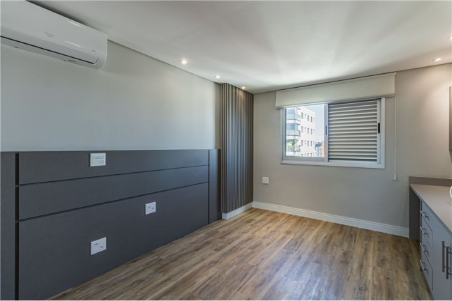 Imagem Imóvel com 2 Quartos à Venda, 141 m² em Moema - São Paulo Imagem Imóvel com 2 Quartos à Venda, 141 m² em Moema - São Paulo
