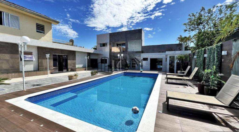 Imagem Casa com 3 Quartos à Venda, 450 m² em Flórida - Praia Grande