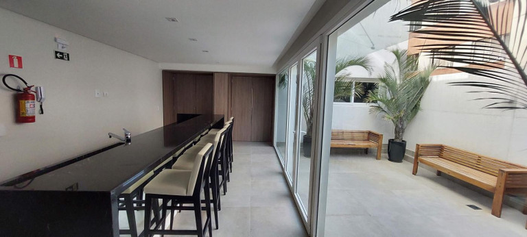 Imagem Cobertura com 3 Quartos à Venda, 240 m² em Cabral - Curitiba