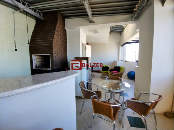 Imagem Cobertura com 3 Quartos à Venda, 309 m² em Centro - Florianópolis