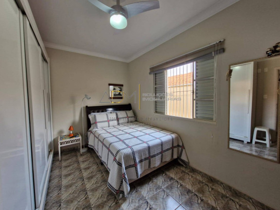 Imagem Casa com 3 Quartos à Venda, 250 m² em Jardim Paraíso - Botucatu Imagem Casa com 3 Quartos à Venda, 250 m² em Jardim Paraíso - Botucatu