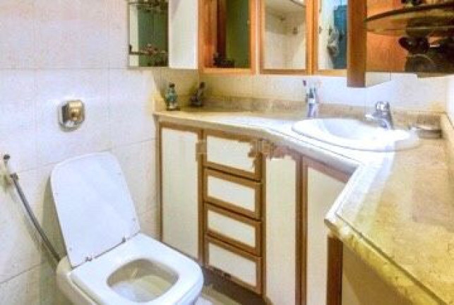 Imagem Apartamento com 3 Quartos à Venda, 145 m² em Copacabana - Rio De Janeiro Imagem Apartamento com 3 Quartos à Venda, 145 m² em Copacabana - Rio De Janeiro