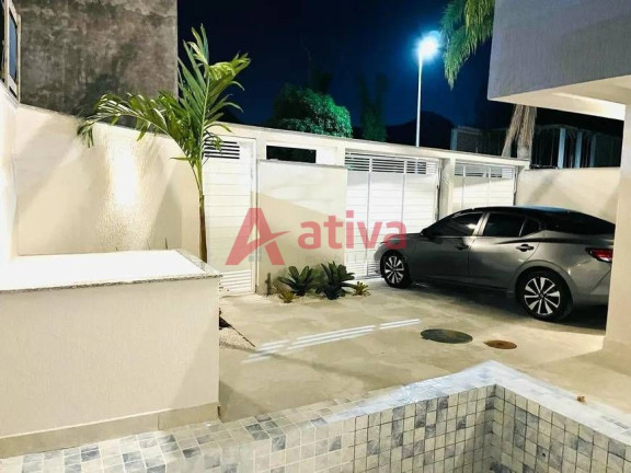 Imagem Casa com 4 Quartos à Venda, 212 m² em Vargem Pequena - Rio De Janeiro