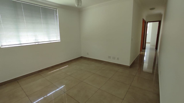 Apartamento com 2 Quartos à Venda, 55 m² em Cabral - Contagem