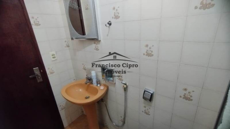 Imagem Casa com 3 Quartos à Venda, 162 m² em Jardim Independência - Guaratinguetá Imagem Casa com 3 Quartos à Venda, 162 m² em Jardim Independência - Guaratinguetá