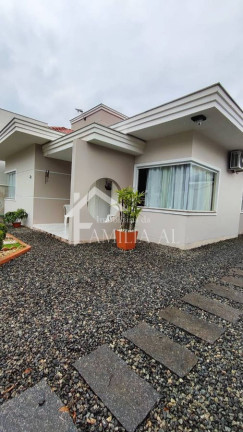 Imagem Casa com 3 Quartos à Venda, 113 m² em Iririú - Joinville