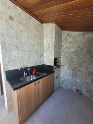 Imagem Casa com 4 Quartos à Venda, 180 m² em Recreio Ipitanga - Lauro De Freitas Imagem Casa com 4 Quartos à Venda, 180 m² em Recreio Ipitanga - Lauro De Freitas