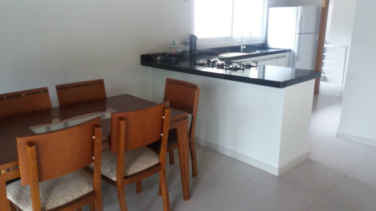 Imagem Casa com 3 Quartos à Venda, 1.064 m² em Serra Dos Lagos (jordanésia) - Cajamar