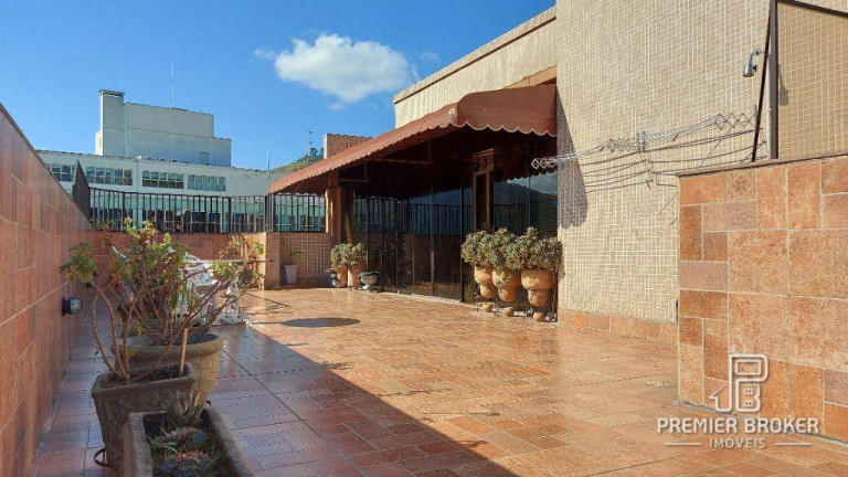 Imagem Cobertura com 2 Quartos à Venda, 156 m² em Várzea - Teresópolis Imagem Cobertura com 2 Quartos à Venda, 156 m² em Várzea - Teresópolis