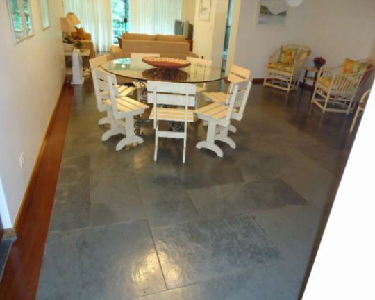 Imagem Apartamento com 3 Quartos à Venda, 200 m² em Pitangueiras - Guarujá