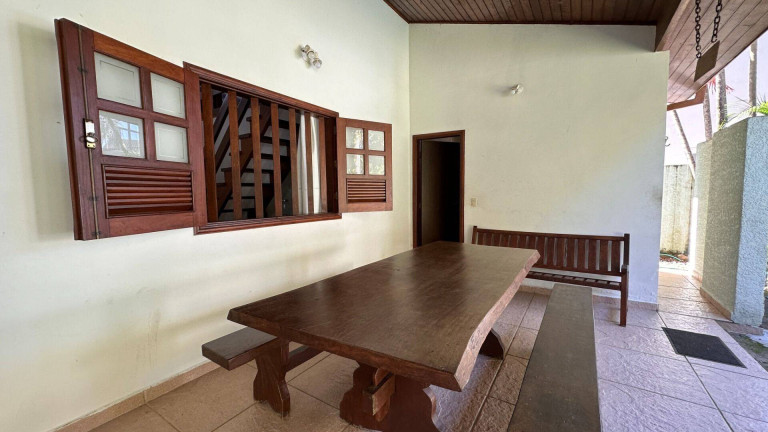 Imagem Casa com 5 Quartos à Venda, 280 m² em Riviera De São Lourenço - Bertioga Imagem Casa com 5 Quartos à Venda, 280 m² em Riviera De São Lourenço - Bertioga