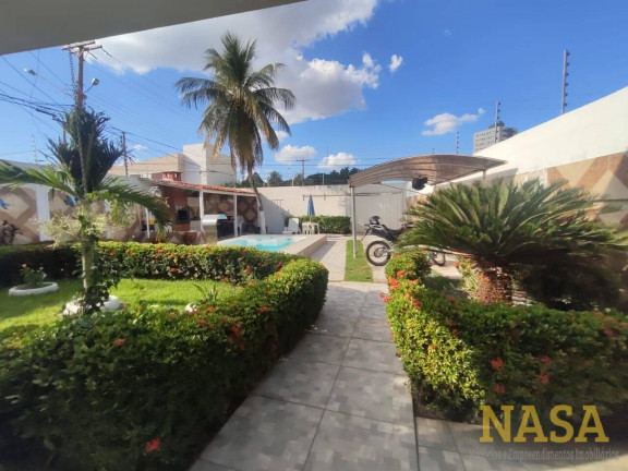 Imagem Casa com 5 Quartos à Venda, 405 m² em Cidade Alta - Cuiabá Imagem Casa com 5 Quartos à Venda, 405 m² em Cidade Alta - Cuiabá