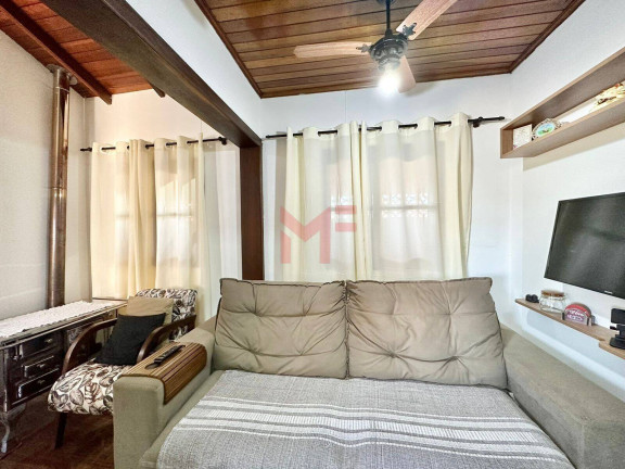 Imagem Casa com 5 Quartos à Venda, 600 m² em Capão Da Canoa Imagem Casa com 5 Quartos à Venda, 600 m² em Capão Da Canoa