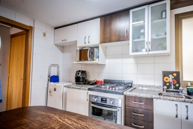 Imagem Apartamento com 3 Quartos à Venda, 90 m² em Passo Da Areia - Porto Alegre Imagem Apartamento com 3 Quartos à Venda, 90 m² em Passo Da Areia - Porto Alegre