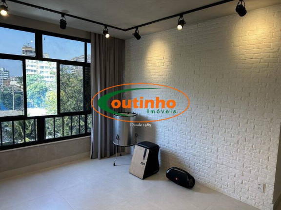 Imagem Apartamento com 2 Quartos à Venda, 66 m² em Grajaú - Rio De Janeiro