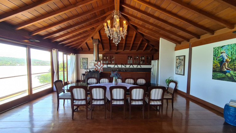 Imagem Casa com 5 Quartos à Venda, 600 m² em Ferradura - Armação Dos Búzios Imagem Casa com 5 Quartos à Venda, 600 m² em Ferradura - Armação Dos Búzios