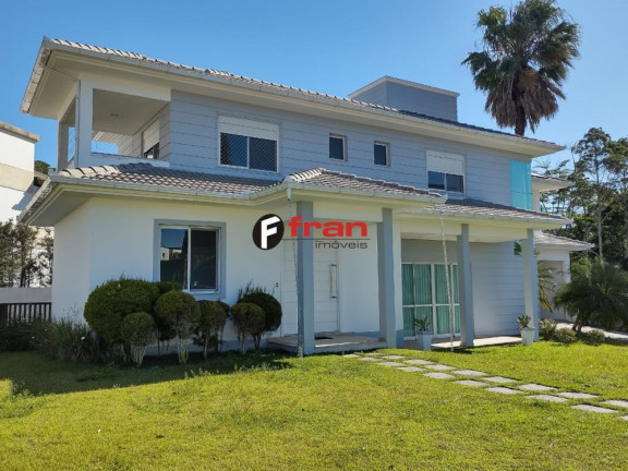 Casa com 4 Quartos à Venda, 400 m² em Córrego Grande - Florianópolis
