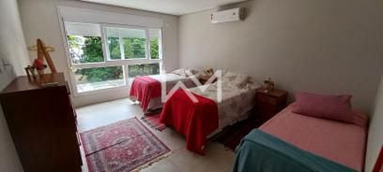 Imagem Casa com 3 Quartos à Venda, 421 m² em Santiago - São Sebastião Imagem Casa com 3 Quartos à Venda, 421 m² em Santiago - São Sebastião