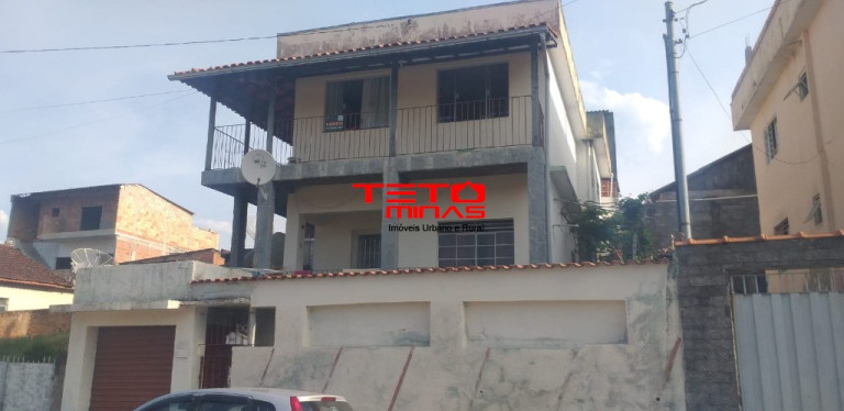 Imagem Casa com 6 Quartos à Venda, 195 m² em Carioca - São Lourenço